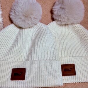 Vineyard Vines NWOT MATCHING Cozy White Pom-Pom Knit Beanie x2